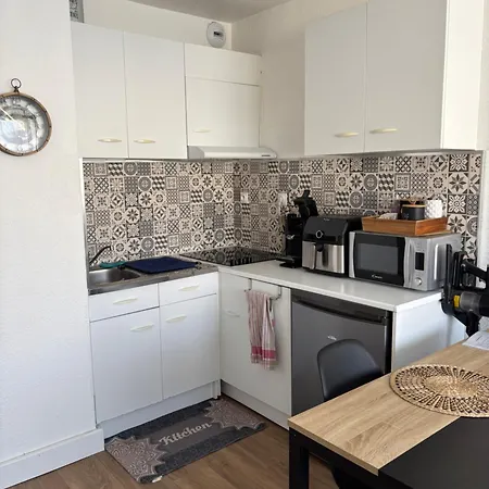 Apartment T2 - 100m De La